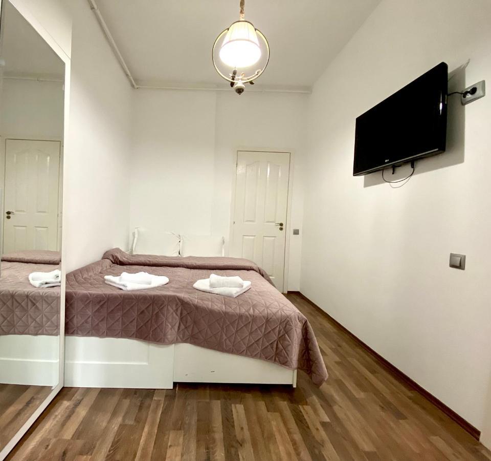 Republique Family Apartment บราชอฟ ภายนอก รูปภาพ
